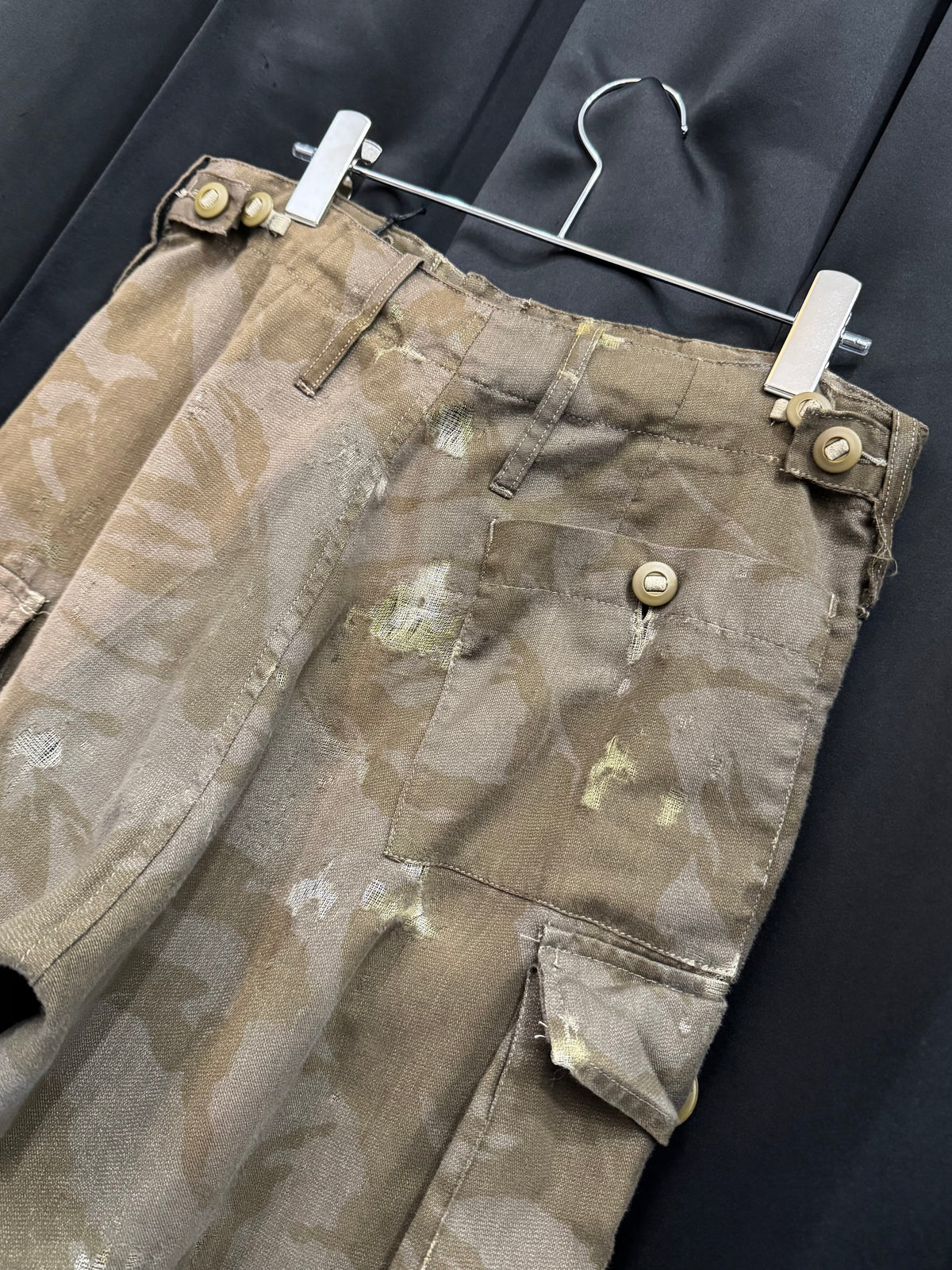 80s/90s Sheer UK Tropical Desert Camo Cargos (29-32W)