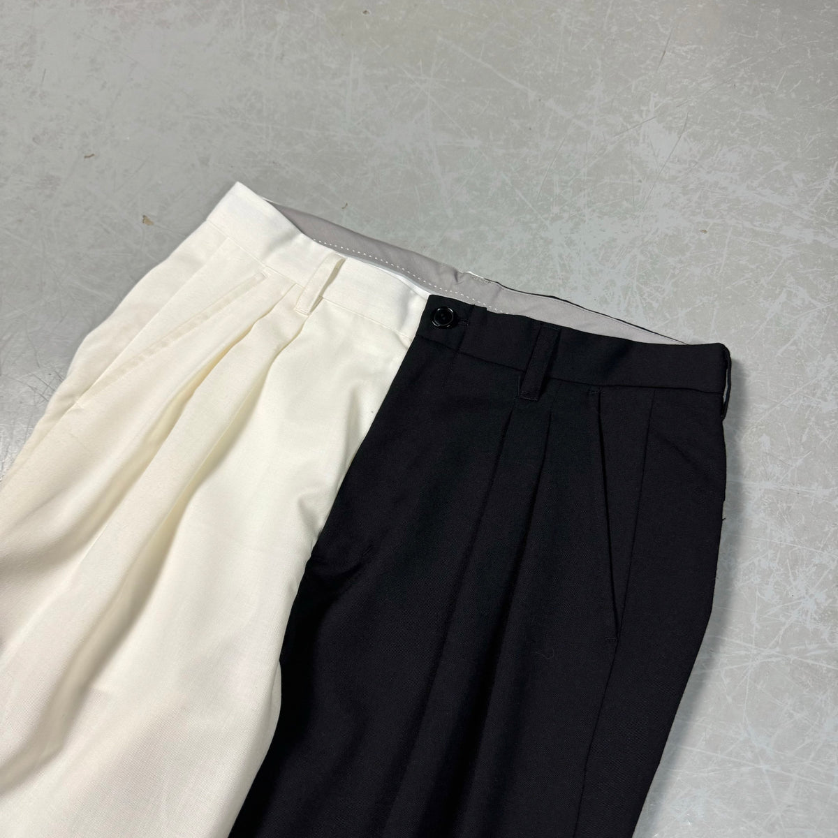Miharayasuhiro Myne Two-Tone Split Leg Pleated Trousers (32W) image 2
